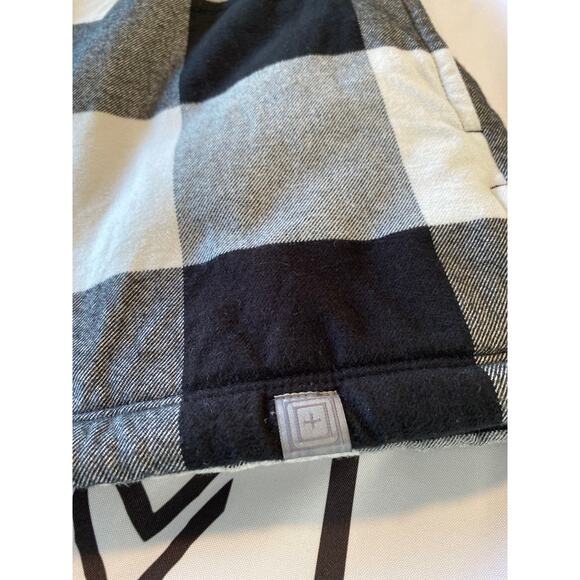 5.11 Tactical Men’s Sherpa-Lined SM Plaid Black & White Flannel Jacket - Picture 8 of 9